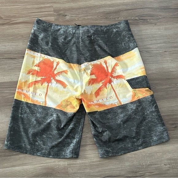 Wailoa Mahalo Palm Tree Graphic Board Shorts Swim Trunk Men Size 36 - Picture 7 of 8